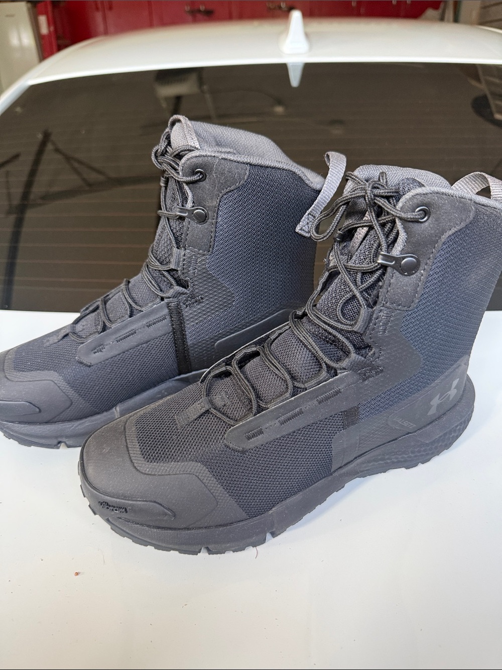 Brand new-Under Armour Men's Charged Military and Tactical Boot
